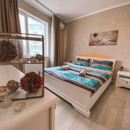 Luxury Sky Apartment 基希讷乌 外观 照片
