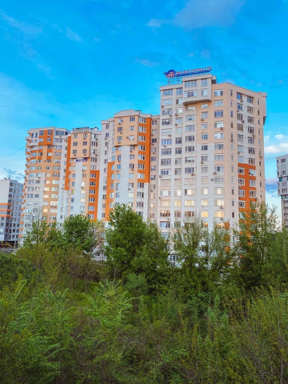 Luxury Sky Apartment 基希讷乌 外观 照片